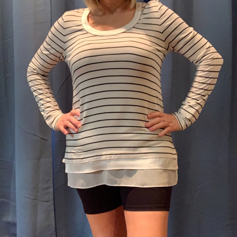 WHBM White and Black striped blouse - long - M
